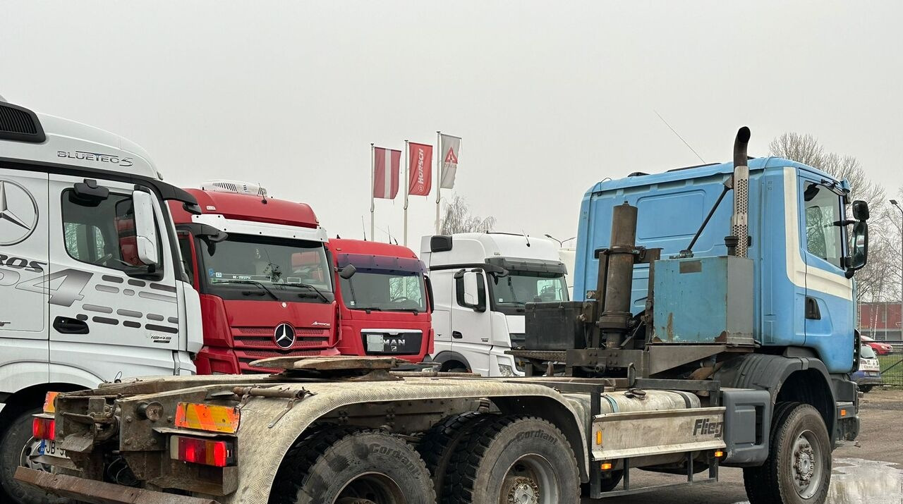 Scania 124C 6x6 steel - Trækker: billede 4 Scania 124C 6x6 steel - Trækker: billede 4