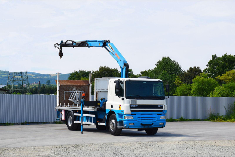 DAF CF 75.310 - Lastbil med lad, Lastbil med kran: billede 2 DAF CF 75.310 - Lastbil med lad, Lastbil med kran: billede 2
