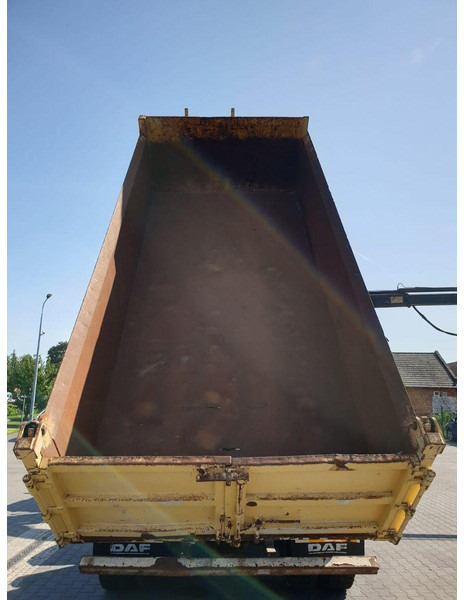 DAF CF GINAF X3335 S 6x6 DUMP TRUCK+HDS ATLAS 1460 HYDROBORD - Tipvogn lastbil, Lastbil med kran: billede 4 DAF CF GINAF X3335 S 6x6 DUMP TRUCK+HDS ATLAS 1460 HYDROBORD - Tipvogn lastbil, Lastbil med kran: billede 4