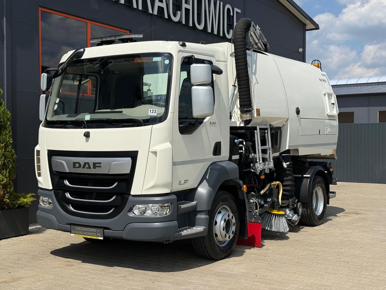 DAF LF 15.230 - Fejebil: billede 3 DAF LF 15.230 - Fejebil: billede 3