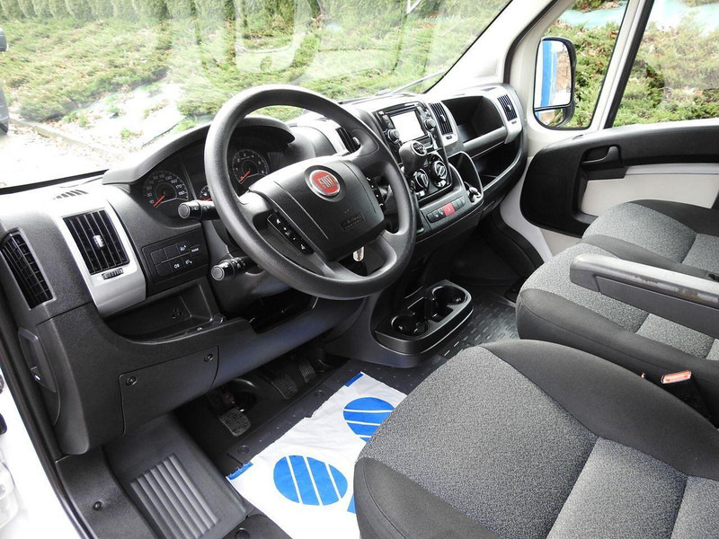 Fiat DUCATO PLANDEKA WINDA 9 PALET WEBASTO TEMPOMAT KLIMATYZACJA LEDY - Varebil med presenning: billede 2 Fiat DUCATO PLANDEKA WINDA 9 PALET WEBASTO TEMPOMAT KLIMATYZACJA LEDY - Varebil med presenning: billede 2