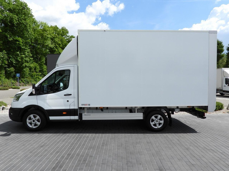 Leje en Ford TRANSIT  KONTENER WINDA 8 PALET TEMPOMAT LEDY KLIMATYZACJA  130K Ford TRANSIT  KONTENER WINDA 8 PALET TEMPOMAT LEDY KLIMATYZACJA  130K: billede 9