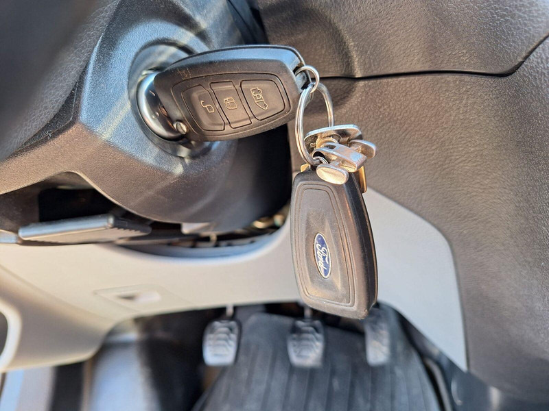 Varebil med kasse, Mandskabsbil Ford Transit 330 2,0 tdci - doka koffer 7 personal: billede 18