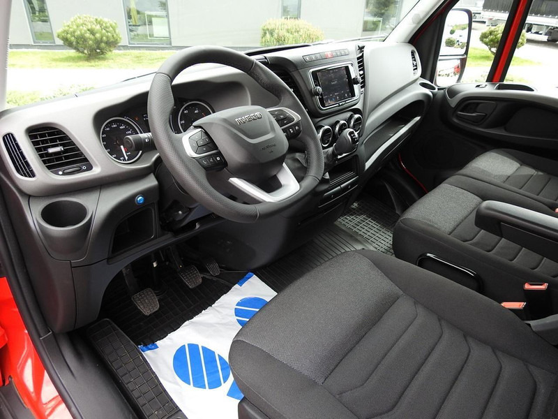 Iveco DAILY 35S18 NOWY KONTENER 10 PALET TEMPOMAT NAWIGACJA KLIMATYZAC - Varebil med kasse: billede 2 Iveco DAILY 35S18 NOWY KONTENER 10 PALET TEMPOMAT NAWIGACJA KLIMATYZAC - Varebil med kasse: billede 2