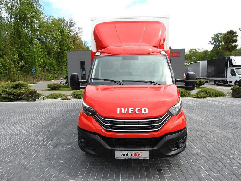 Iveco DAILY 35S18 NOWY KONTENER 10 PALET TEMPOMAT NAWIGACJA KLIMATYZAC - Varebil med kasse: billede 5 Iveco DAILY 35S18 NOWY KONTENER 10 PALET TEMPOMAT NAWIGACJA KLIMATYZAC - Varebil med kasse: billede 5
