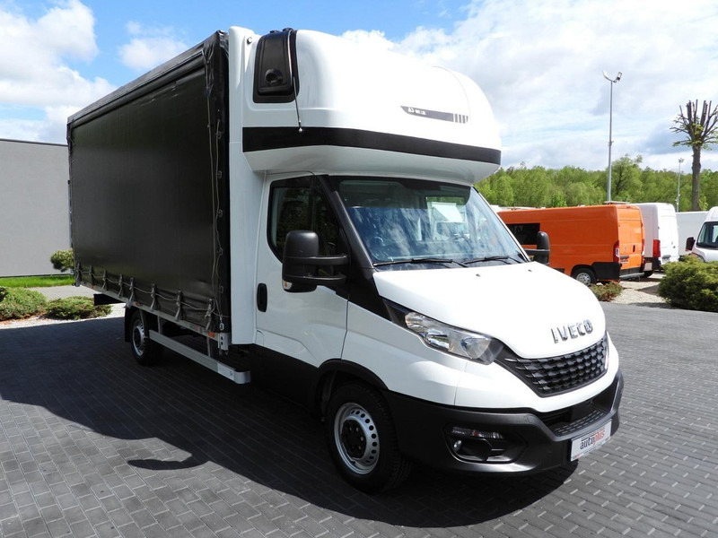Iveco DAILY 35S18 PLANDEKA 10 PALET WEBASTO TEMPOMAT KLIMATYZACJA 18 - Varebil med presenning: billede 4 Iveco DAILY 35S18 PLANDEKA 10 PALET WEBASTO TEMPOMAT KLIMATYZACJA 18 - Varebil med presenning: billede 4