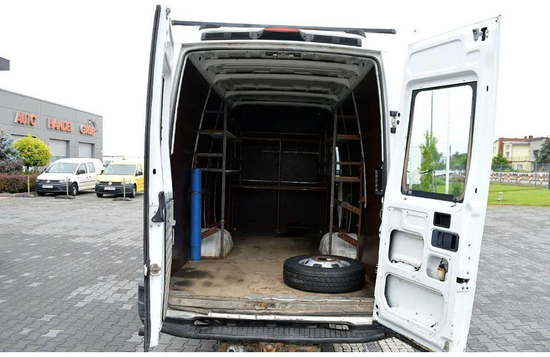 Iveco Daily 35C15 Blaszak L4H2 Brygadówka 6-seater Doka Dubel Cabin - Minibus, Persontransport: billede 5 Iveco Daily 35C15 Blaszak L4H2 Brygadówka 6-seater Doka Dubel Cabin - Minibus, Persontransport: billede 5