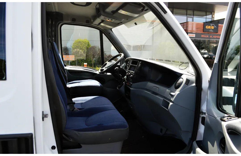 Minibus, Persontransport Iveco Daily 35C15 Furgon L4H3 Brygadówka 6-seater Doka Doubel Cabin: billede 15