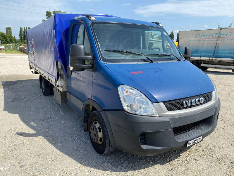 Iveco Daily 35C15 Pritsche + Plane -3,5t - Varebil med presenning: billede 1 Iveco Daily 35C15 Pritsche + Plane -3,5t - Varebil med presenning: billede 1