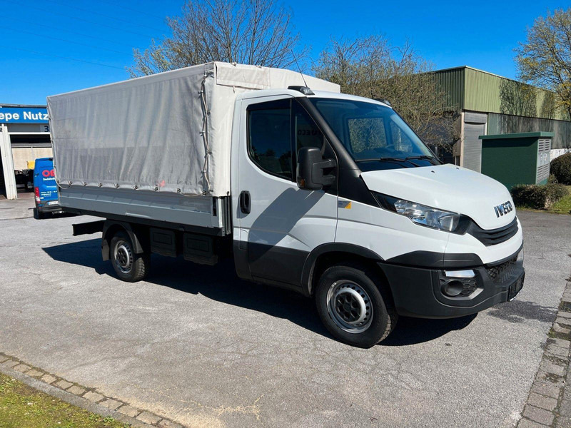 Iveco Daily 35S14 Curtain side - Varebil med presenning: billede 4 Iveco Daily 35S14 Curtain side - Varebil med presenning: billede 4
