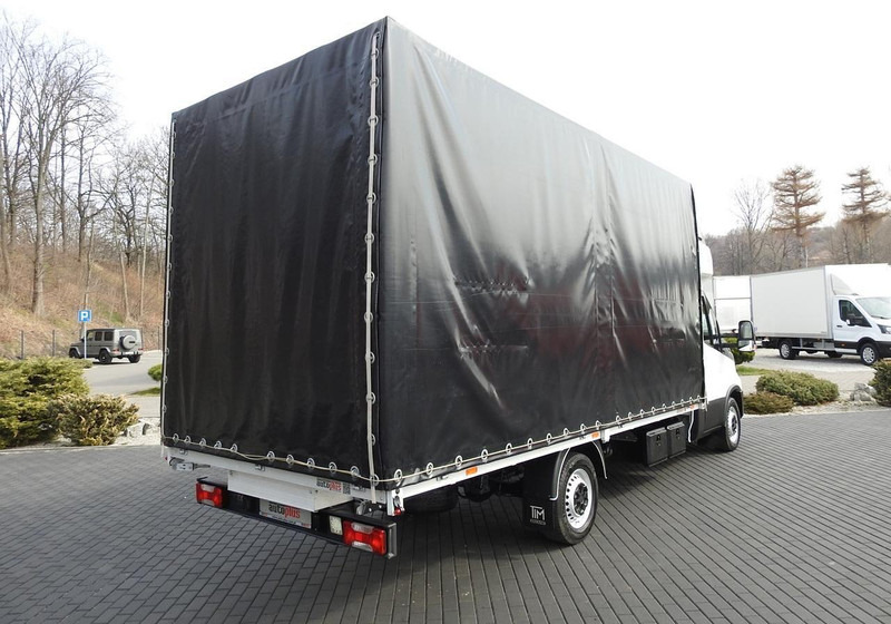 Iveco Daily 35S18 PLANDEKA 10 PALET WEBASTO TEMPOMAT KLIMATYZACJA 18 - Varebil med presenning: billede 3 Iveco Daily 35S18 PLANDEKA 10 PALET WEBASTO TEMPOMAT KLIMATYZACJA 18 - Varebil med presenning: billede 3