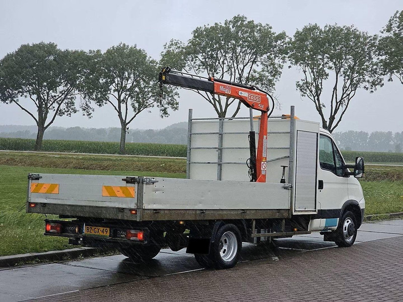 Iveco Daily 40C15 - Flatbed + crane - Ladbil, Lastbil med kran: billede 4 Iveco Daily 40C15 - Flatbed + crane - Ladbil, Lastbil med kran: billede 4