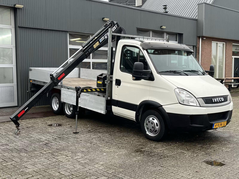 Iveco Daily 40C17 - Flatbed truck + crane - Ladbil: billede 2 Iveco Daily 40C17 - Flatbed truck + crane - Ladbil: billede 2
