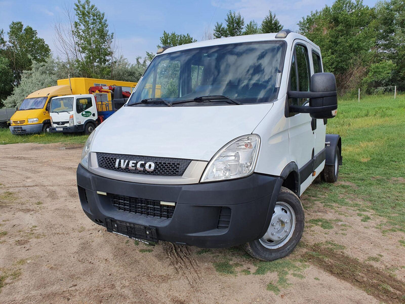 Iveco Daily 50C17 DOKA BE Mini Trekker - SZM - 3.5t - Mini trækker, Mandskabsbil: billede 1 Iveco Daily 50C17 DOKA BE Mini Trekker - SZM - 3.5t - Mini trækker, Mandskabsbil: billede 1
