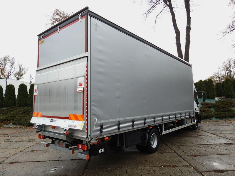 Iveco EUROCARGO 120-250 NOWY PLANDEKA WINDA 18 PALET WEBASTO KLIMATYZA - Lastbil varevogn: billede 3 Iveco EUROCARGO 120-250 NOWY PLANDEKA WINDA 18 PALET WEBASTO KLIMATYZA - Lastbil varevogn: billede 3