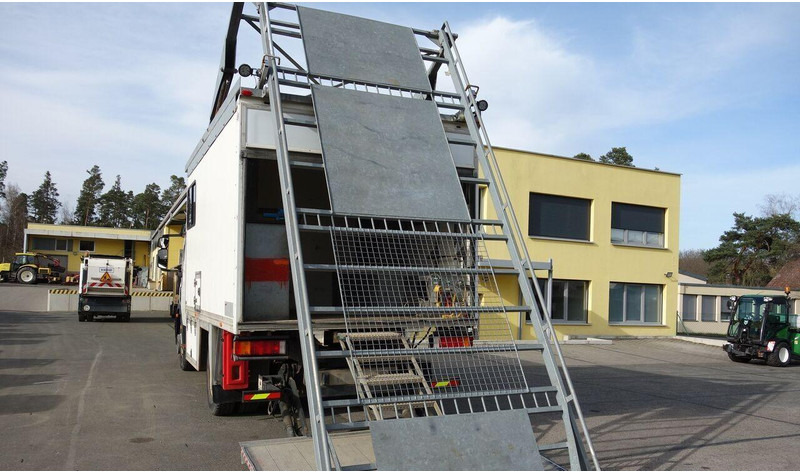 Fødevarer lastbil Iveco Eurocargo 120E225 - Workshop truck: billede 11 Fødevarer lastbil Iveco Eurocargo 120E225 - Workshop truck: billede 11