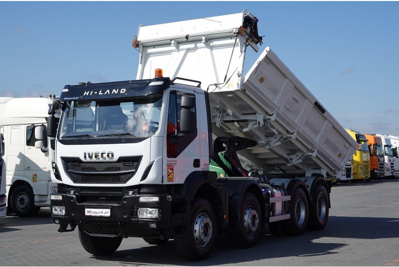 Iveco TRAKKER / 8x4 / WYWROTKA / HYDROBURTA / BORDMATIC / EURO 6 / ME - Tipvogn lastbil: billede 1 Iveco TRAKKER / 8x4 / WYWROTKA / HYDROBURTA / BORDMATIC / EURO 6 / ME - Tipvogn lastbil: billede 1