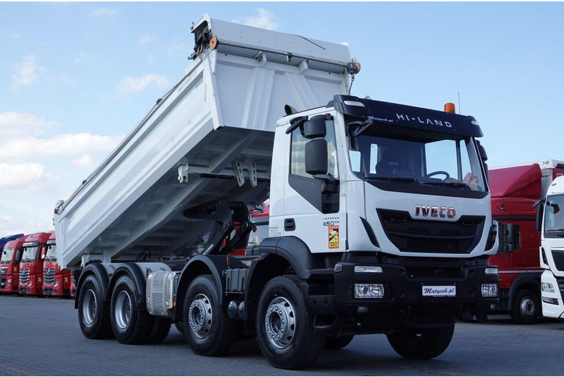 Iveco TRAKKER / 8x4 / WYWROTKA / HYDROBURTA / BORDMATIC / EURO 6 / ME - Tipvogn lastbil: billede 5 Iveco TRAKKER / 8x4 / WYWROTKA / HYDROBURTA / BORDMATIC / EURO 6 / ME - Tipvogn lastbil: billede 5