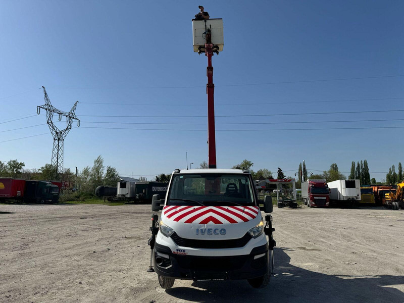 Lastbil, Lastbil med kran Iveco 35-140 S Ruthmann 145 TJ - Lifting Basket: billede 12