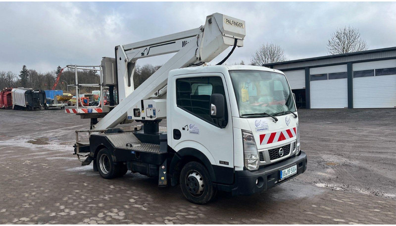 Nissan Palfinger P200A-NC 17m - Lastbil, Lastbil med kran: billede 2 Nissan Palfinger P200A-NC 17m - Lastbil, Lastbil med kran: billede 2