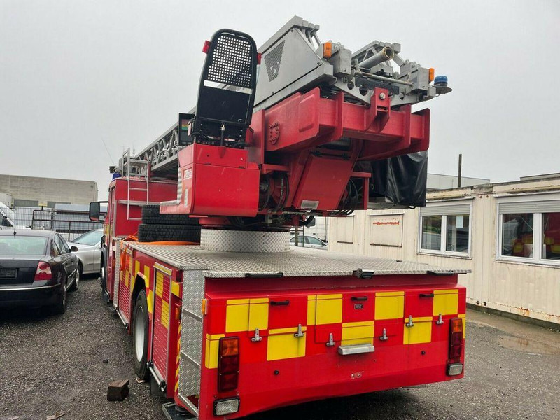 Scania P94-300 Emelőkosaras 33m - Lastbil, Lastbil med kran: billede 4 Scania P94-300 Emelőkosaras 33m - Lastbil, Lastbil med kran: billede 4