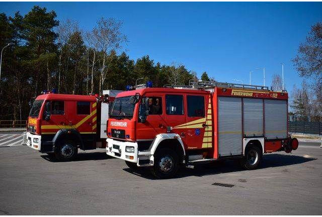 MAN 4x4 Firetruck Feuerwehr DOKA Expedition Camper - Brandbil: billede 1 MAN 4x4 Firetruck Feuerwehr DOKA Expedition Camper - Brandbil: billede 1