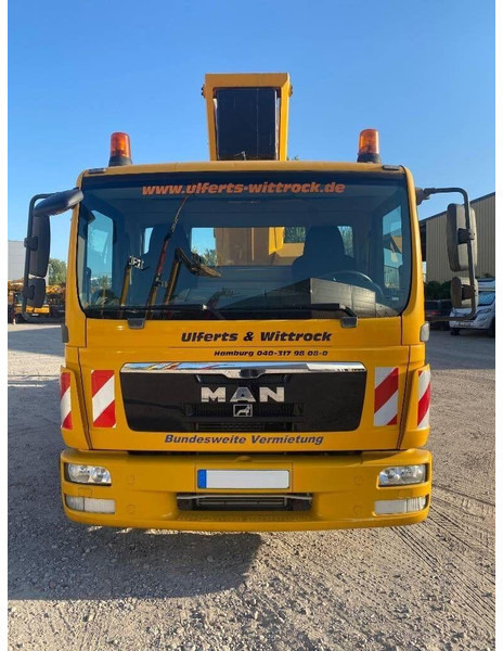 MAN Lifting basket - Ruthmann T330 33 m - Lastbil med mandskabslift, Lastbil med kran: billede 2 MAN Lifting basket - Ruthmann T330 33 m - Lastbil med mandskabslift, Lastbil med kran: billede 2