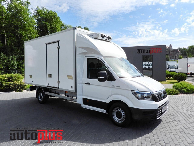 MAN TGE 3.140 CHŁODNIA KONTENER -1*C 8 PALET FUNKCJA GRZANIA TEMPOMA - Kølebil: billede 1 MAN TGE 3.140 CHŁODNIA KONTENER -1*C 8 PALET FUNKCJA GRZANIA TEMPOMA - Kølebil: billede 1