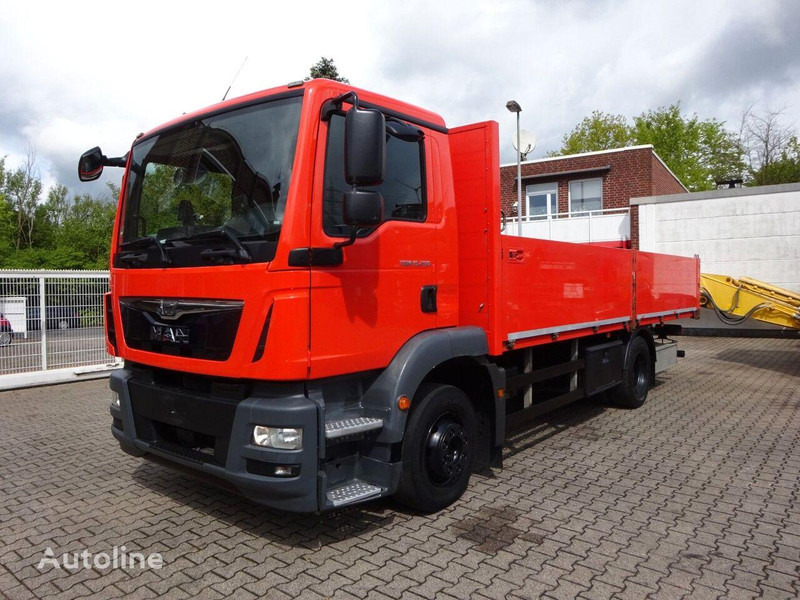 MAN TGM 15.250 Flatbed - Lastbil med lad: billede 1 MAN TGM 15.250 Flatbed - Lastbil med lad: billede 1