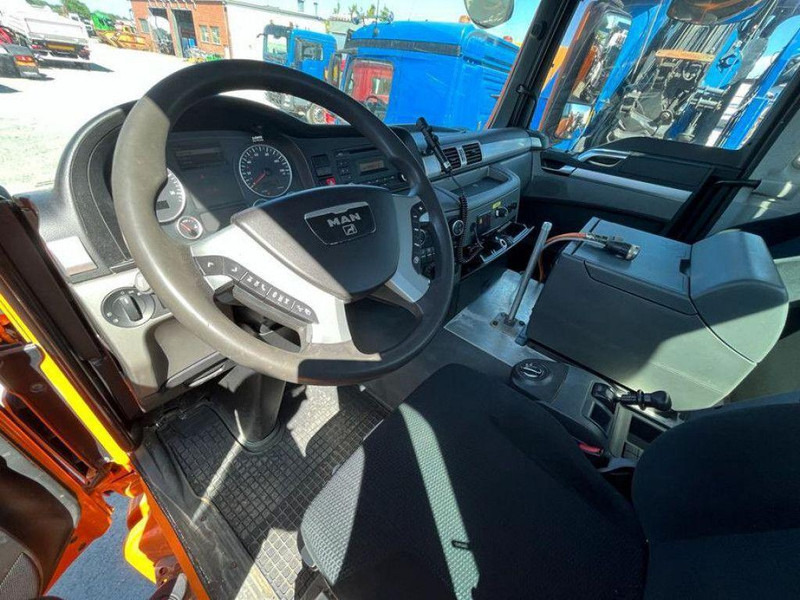 MAN TGS 33.440 AK 6x6 3-Way Tipper - Tipvogn lastbil: billede 5 MAN TGS 33.440 AK 6x6 3-Way Tipper - Tipvogn lastbil: billede 5