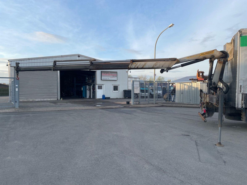 MAN TGX 18.400 Curtain Sider + Crane Palfinger 14002 EH - Lastbil varevogn: billede 5 MAN TGX 18.400 Curtain Sider + Crane Palfinger 14002 EH - Lastbil varevogn: billede 5