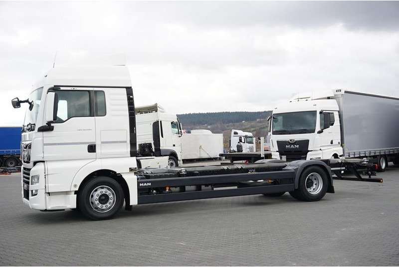 MAN TGX / 18.460 / ACC / E 6 / XLX / BDF / 7,15 M , 7,45 M - Lastbil chassis: billede 3 MAN TGX / 18.460 / ACC / E 6 / XLX / BDF / 7,15 M , 7,45 M - Lastbil chassis: billede 3
