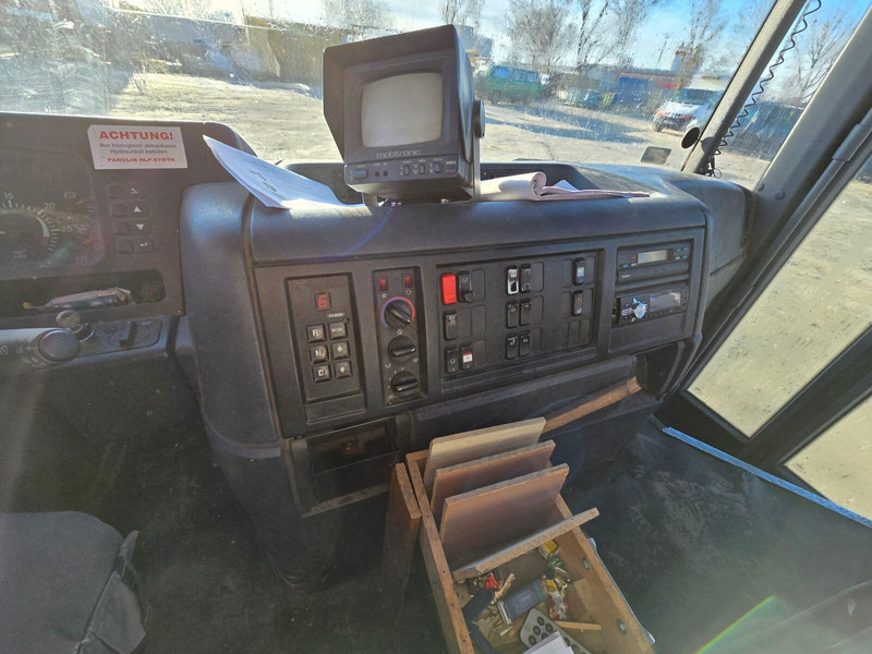 Leje en Mercedes-Benz 1823 Econic 6x2 - Garbage Truck Mercedes-Benz 1823 Econic 6x2 - Garbage Truck: billede 14 Leje en Mercedes-Benz 1823 Econic 6x2 - Garbage Truck Mercedes-Benz 1823 Econic 6x2 - Garbage Truck: billede 14