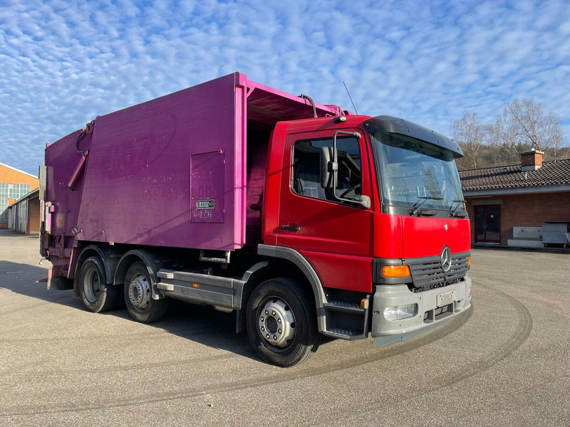 Mercedes-Benz 2128 Szemétszállító - Affaldsmaskine: billede 2 Mercedes-Benz 2128 Szemétszállító - Affaldsmaskine: billede 2