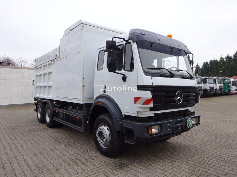 Mercedes-Benz 2527 - Vacuum truck 6x4 - Slamsugemaskine: billede 2 Mercedes-Benz 2527 - Vacuum truck 6x4 - Slamsugemaskine: billede 2
