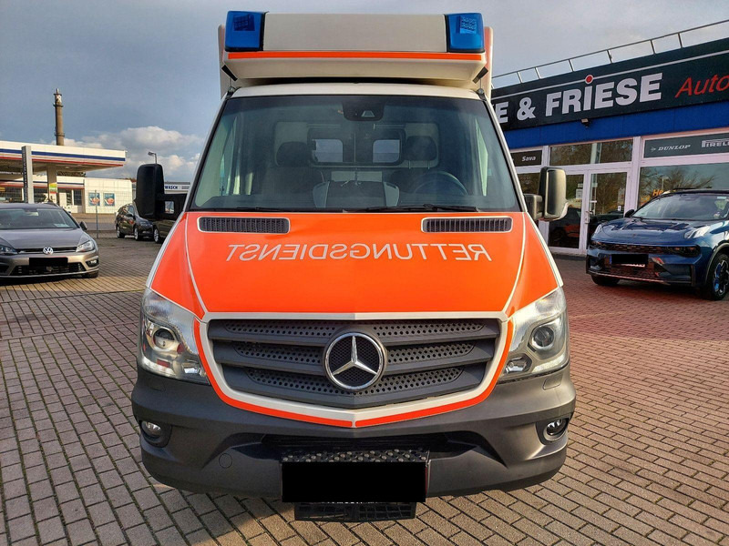 Mercedes-Benz 519 CDI Ambulance - Ambulance: billede 2 Mercedes-Benz 519 CDI Ambulance - Ambulance: billede 2