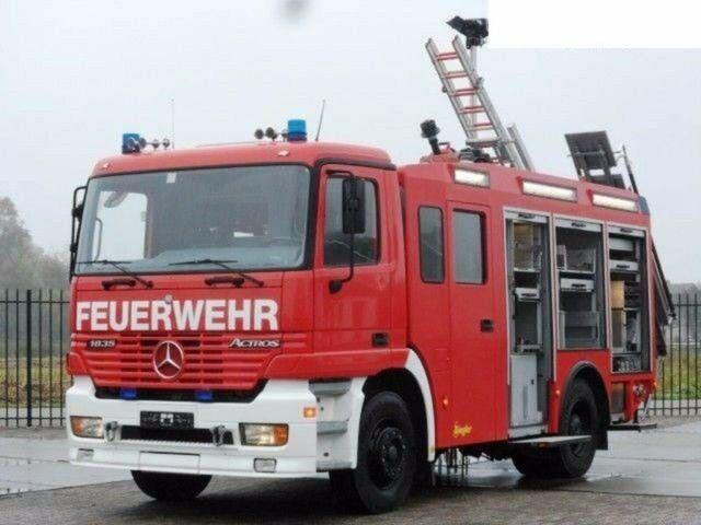 Mercedes-Benz ACTROS 1835 Feuerwehr 2080 L Fire Unit !! - Brandbil: billede 1 Mercedes-Benz ACTROS 1835 Feuerwehr 2080 L Fire Unit !! - Brandbil: billede 1