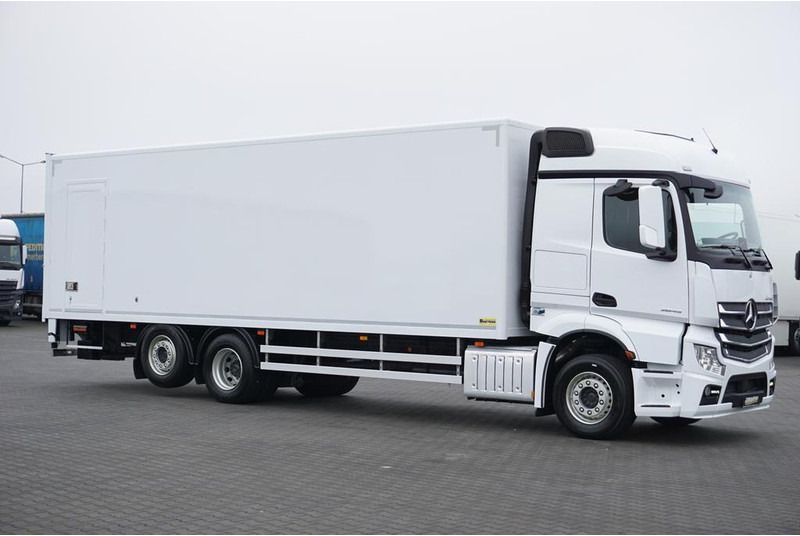 Mercedes-Benz ACTROS / 2645 / E 6 / KONTENER + WINDA / 22 PALETY / ŁAD. 13 467 - Lastbil varevogn: billede 4 Mercedes-Benz ACTROS / 2645 / E 6 / KONTENER + WINDA / 22 PALETY / ŁAD. 13 467 - Lastbil varevogn: billede 4