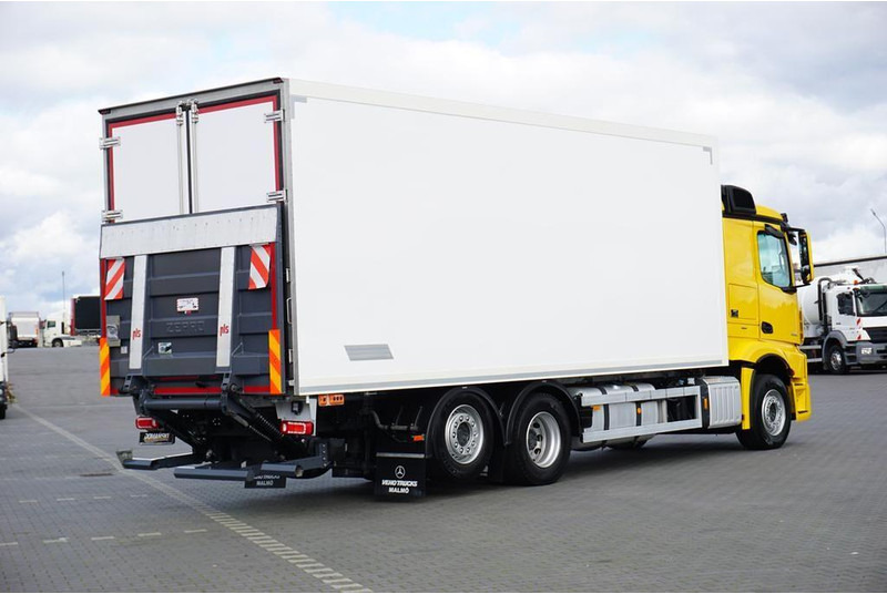 Mercedes-Benz ACTROS / 2853 / ACC / E 6 / MP 5 / CHŁODNIA + WINDA / 18 PALET / - Kølevogn lastbil: billede 5 Mercedes-Benz ACTROS / 2853 / ACC / E 6 / MP 5 / CHŁODNIA + WINDA / 18 PALET / - Kølevogn lastbil: billede 5