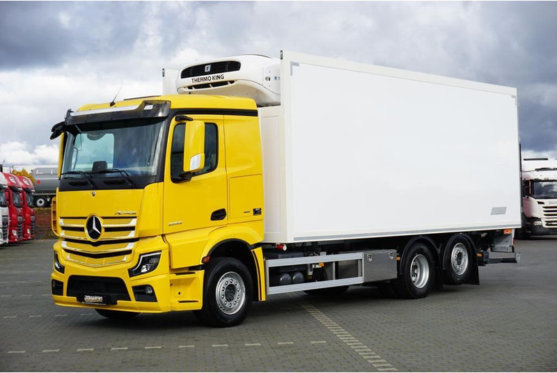 Mercedes-Benz ACTROS / 2853 / ACC / E 6 / MP 5 / CHŁODNIA + WINDA / 18 PALET / - Kølevogn lastbil: billede 2 Mercedes-Benz ACTROS / 2853 / ACC / E 6 / MP 5 / CHŁODNIA + WINDA / 18 PALET / - Kølevogn lastbil: billede 2