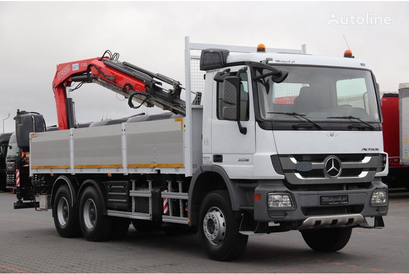 Mercedes-Benz ACTROS 3336 - Lastbil med lad, Lastbil med kran: billede 1 Mercedes-Benz ACTROS 3336 - Lastbil med lad, Lastbil med kran: billede 1