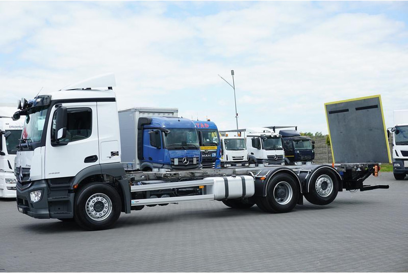 Mercedes-Benz ANTOS / 2535 / ACC / E 6 / BDF + WINDA / 7.15 , 7.45, 7.82 M / O - Containerbil/ Veksellad lastbil: billede 3 Mercedes-Benz ANTOS / 2535 / ACC / E 6 / BDF + WINDA / 7.15 , 7.45, 7.82 M / O - Containerbil/ Veksellad lastbil: billede 3