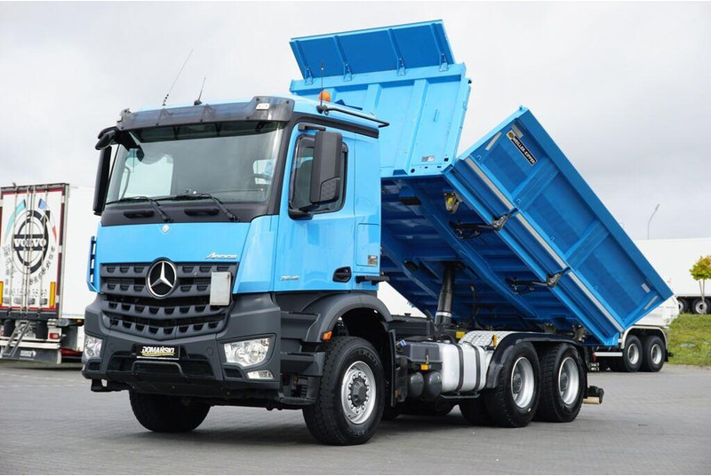 Mercedes-Benz AROCS / 2545 / E 6 / WYWROTKA / 6 X 6 / HYDROBURTA - Tipvogn lastbil: billede 1 Mercedes-Benz AROCS / 2545 / E 6 / WYWROTKA / 6 X 6 / HYDROBURTA - Tipvogn lastbil: billede 1