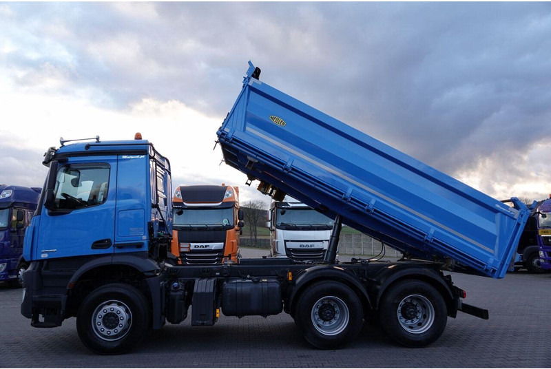 Mercedes-Benz AROCS 2636 / 6x4 / WYWROTKA 3 STRONNA / MEILLER KIPER / EURO 6 / - Tipvogn lastbil: billede 2 Mercedes-Benz AROCS 2636 / 6x4 / WYWROTKA 3 STRONNA / MEILLER KIPER / EURO 6 / - Tipvogn lastbil: billede 2