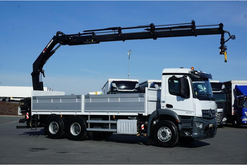 Mercedes-Benz AROCS / 2643 / 6 X 4 / SKRZYNIOWY + HDS / HIAB 228 E – 4 / WYS. - Lastbil med lad, Lastbil med kran: billede 4 Mercedes-Benz AROCS / 2643 / 6 X 4 / SKRZYNIOWY + HDS / HIAB 228 E – 4 / WYS. - Lastbil med lad, Lastbil med kran: billede 4