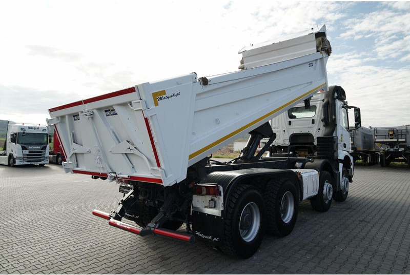 Mercedes-Benz AROCS 3243 / 8x4 / WYWROTKA DWUSTRONNA / HYDROBURTA / BORDMATIC - Tipvogn lastbil: billede 4 Mercedes-Benz AROCS 3243 / 8x4 / WYWROTKA DWUSTRONNA / HYDROBURTA / BORDMATIC - Tipvogn lastbil: billede 4