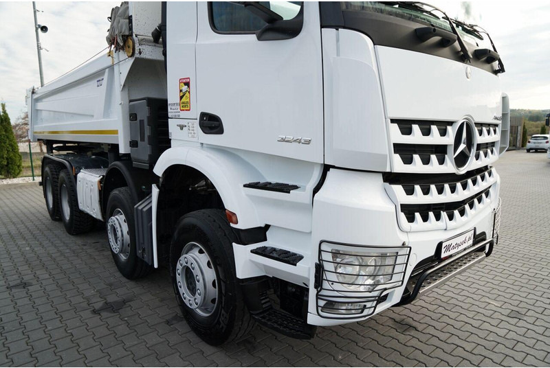Tipvogn lastbil Mercedes-Benz AROCS 3243 / 8x4 / WYWROTKA DWUSTRONNA / HYDROBURTA / BORDMATIC: billede 16 Tipvogn lastbil Mercedes-Benz AROCS 3243 / 8x4 / WYWROTKA DWUSTRONNA / HYDROBURTA / BORDMATIC: billede 16