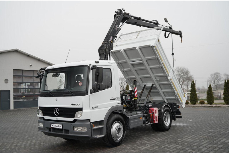 Mercedes-Benz ATEGO 1218 / 4x2 / WYWROTKA + HDS HIAB 0088 BS-3 / PILOT /MANU - Tipvogn lastbil, Lastbil med kran: billede 1 Mercedes-Benz ATEGO 1218 / 4x2 / WYWROTKA + HDS HIAB 0088 BS-3 / PILOT /MANU - Tipvogn lastbil, Lastbil med kran: billede 1