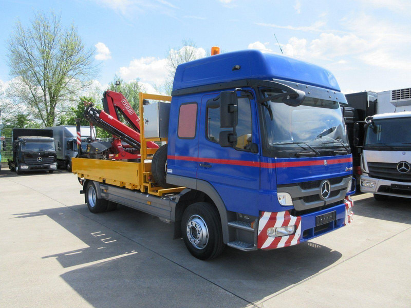 Mercedes-Benz ATEGO 1224 L - Lastbil med lad, Lastbil med kran: billede 1 Mercedes-Benz ATEGO 1224 L - Lastbil med lad, Lastbil med kran: billede 1