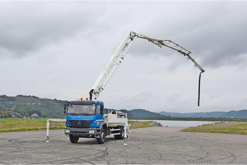 Mercedes-Benz AXOR 1833 - Betonpumpe: billede 1 Mercedes-Benz AXOR 1833 - Betonpumpe: billede 1